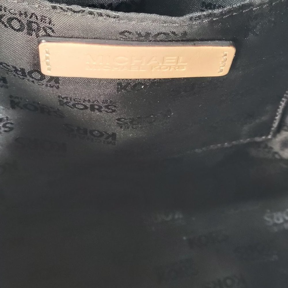 MICHAEL KORS shoulder totes leather bag J-1510 - Picture 10 of 13